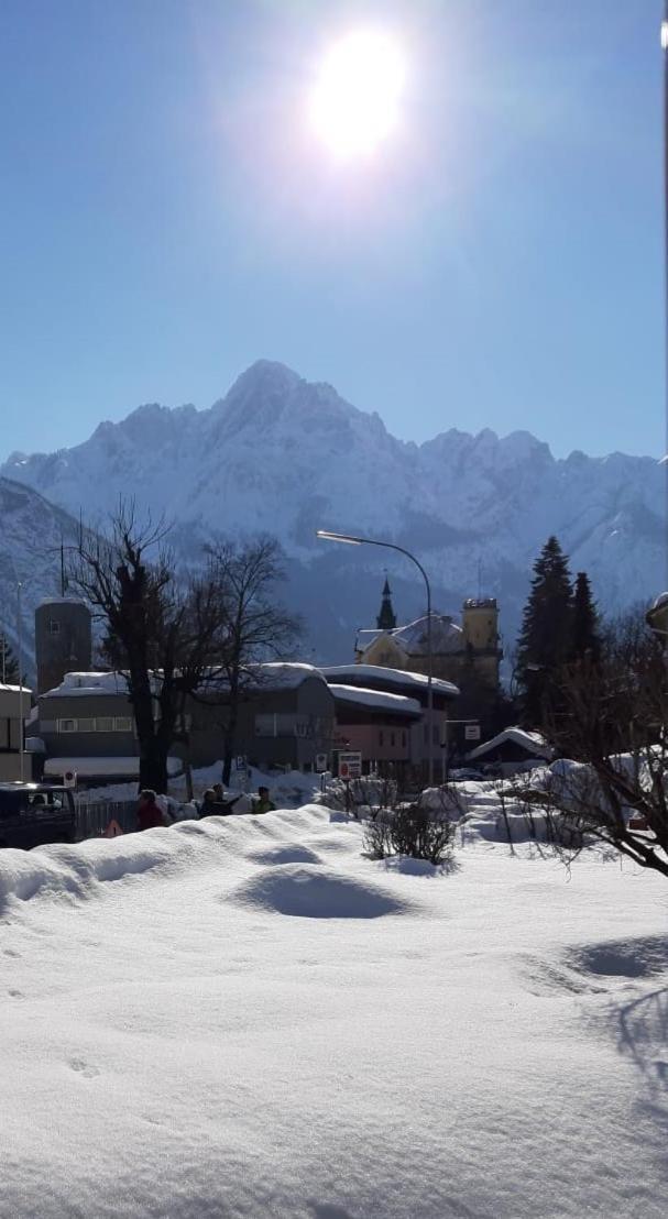 Dolomitenhotel Lienz Exteriör bild
